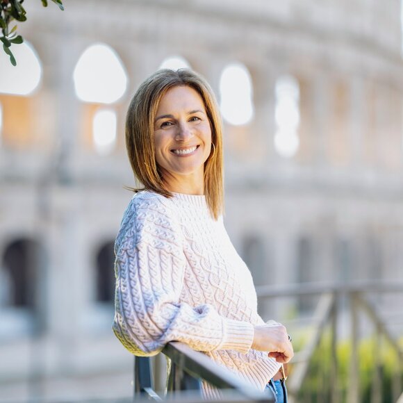 Meet your Posher, Laurel - Picture 1 of 1